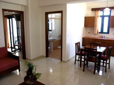 Roubini Apartments Falasarna Bagian luar foto